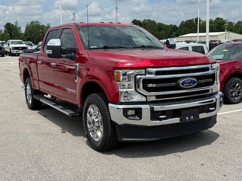 Used 2021 Ford F250 Lariat w/ Lariat Ultimate Package AWD/4WD image 2