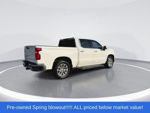 Used 2019 Chevrolet Silverado 1500 LTZ w/ Technology Package AWD/4WD image 8