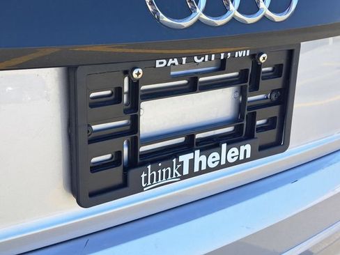 Used 2022 Audi Q8 Premium Plus AWD/4WD image 30