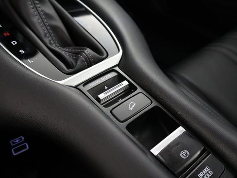 Used 2023 Honda HR-V EX-L image 51