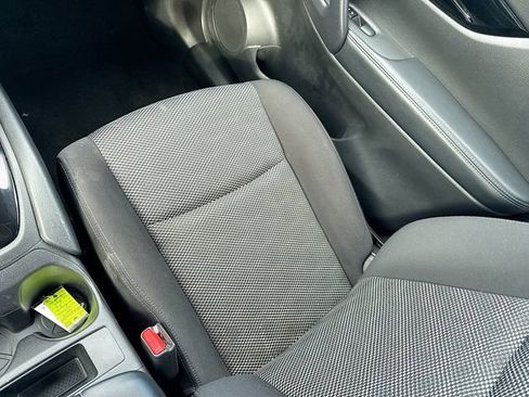 Used 2019 Nissan Rogue Sport SV image 23