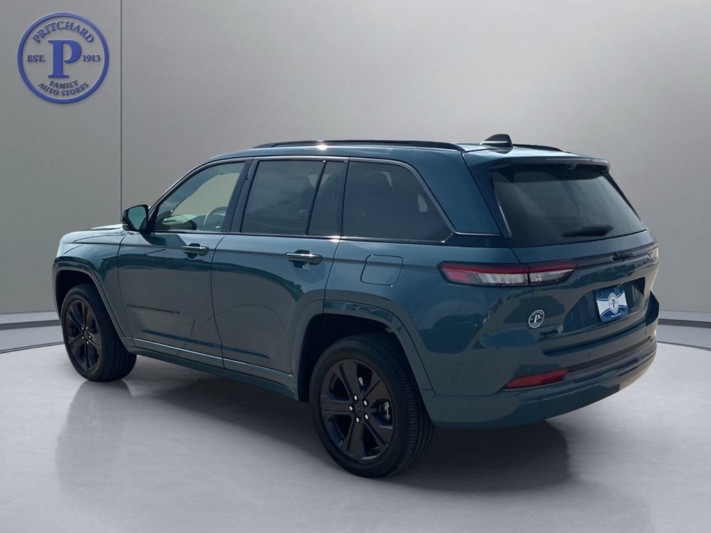 New 2027 Jeep Grand Cherokee Limited AWD/4WD image 5