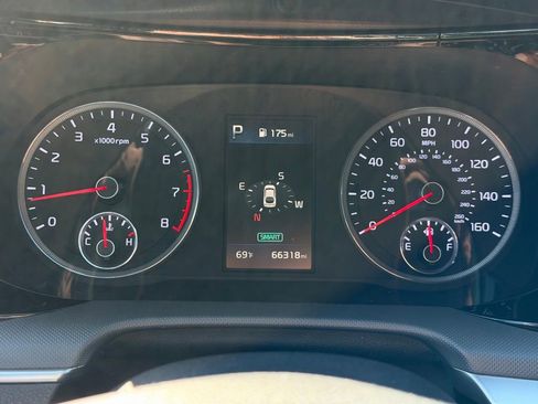 Used 2022 Kia K5 GT-Line FWD image 19