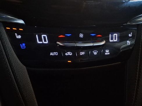 Used 2020 Cadillac XT6 Sport AWD/4WD image 20