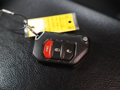 Used 2022 Jeep Wrangler Unlimited Sport AWD/4WD image 30