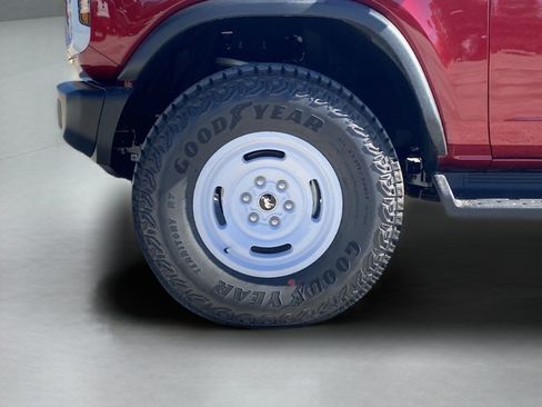 New 2025 Ford Bronco Heritage Edition image 36