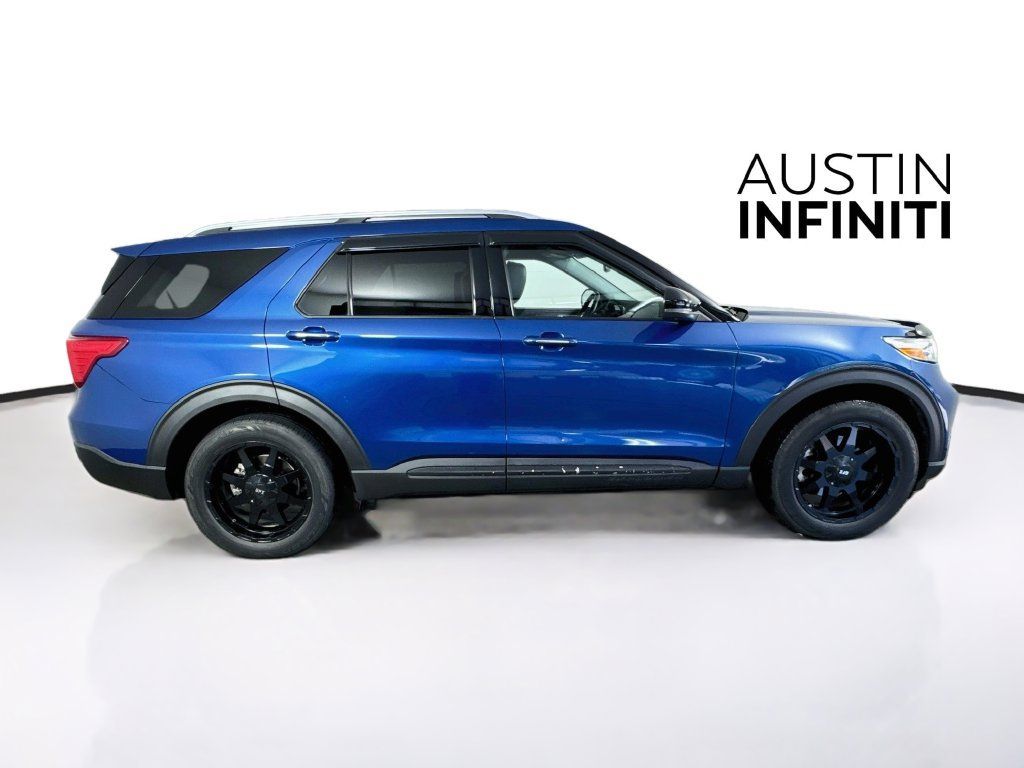 Used 2021 Ford Explorer Limited w/ Equipment Group 301A RWD image 9