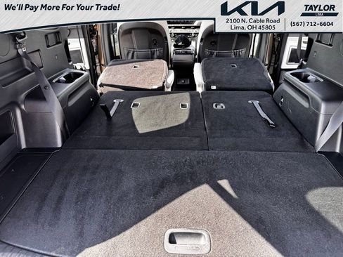 Used 2024 Kia Telluride EX w/ EX Captain's Chair Package image 28