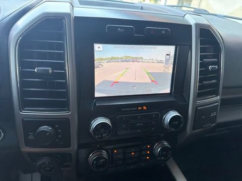 Used 2017 Ford F150 Lariat w/ Equipment Group 502A Luxury AWD/4WD image 32