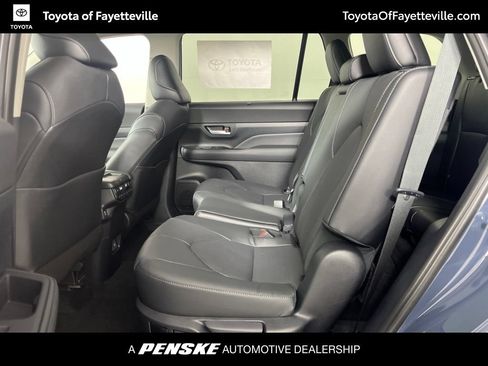 Used 2026 Toyota Grand Highlander FWD image 25