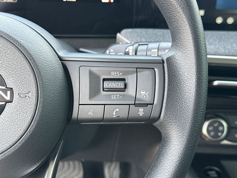 New 2026 Nissan Kicks S image 26