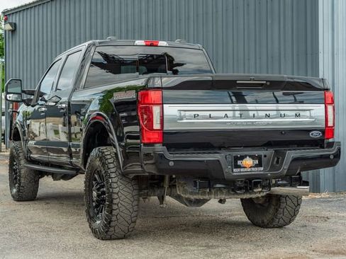 Used 2020 Ford F250 Platinum w/ Tremor Off-Road Package image 4