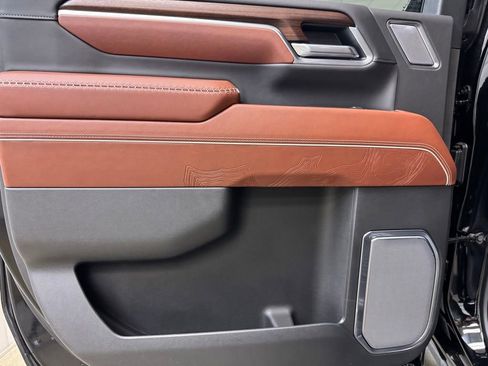 New 2026 GMC Sierra 2500 Denali Ultimate AWD/4WD image 18