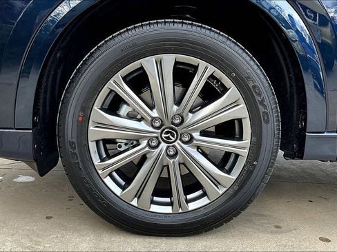 Used 2025 MAZDA CX-5 Signature image 8