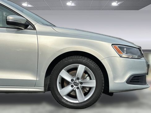 Used 2012 Volkswagen Jetta TDI image 31