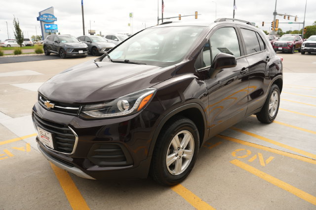 Used 2021 Chevrolet Trax LT AWD/4WD image 27
