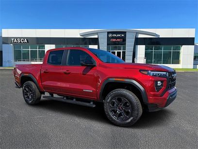 Used 2025 GMC Canyon Elevation w/ Convenience Package