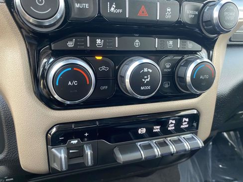 Used 2024 RAM 2500 Laramie w/ Safety Group AWD/4WD image 25