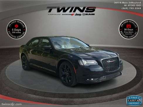 Used 2023 Chrysler 300 S image 1