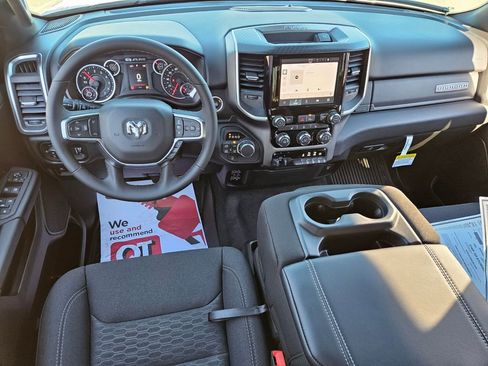New 2026 RAM 1500 Big Horn AWD/4WD image 8