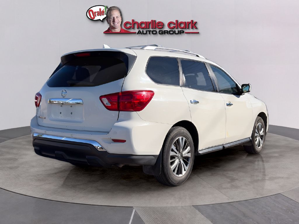 Used 2019 Nissan Pathfinder S FWD image 5