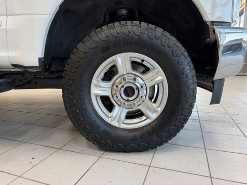 Used 2017 Ford F250 XLT image 61