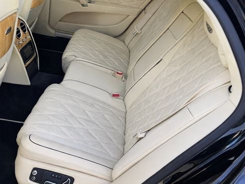 Used 2014 Bentley Flying Spur W12 AWD/4WD image 4