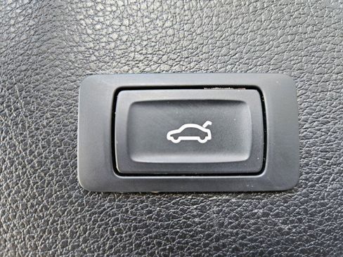 Used 2019 Audi Q5 2.0T Premium image 27