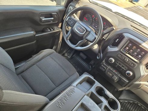 Used 2024 GMC Sierra 2500 Pro w/ Convenience Package AWD/4WD image 15
