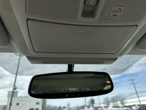 Used 2015 INFINITI Q50 Premium w/ Navigation Package image 34