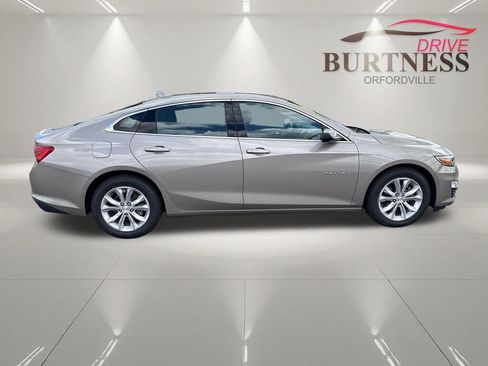 Used 2023 Chevrolet Malibu LT FWD image 9