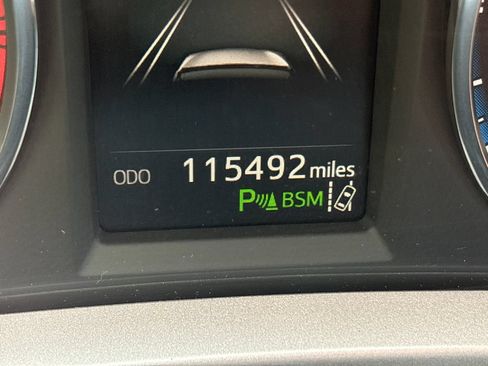 Used 2016 Toyota RAV4 Limited w/ Advanced Technology Package AWD/4WD image 19