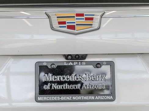 Used 2023 Cadillac Escalade Premium Luxury AWD/4WD image 15