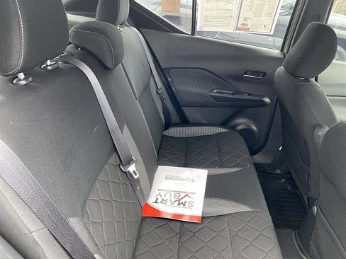 Used 2019 Nissan Kicks SV w/ Exterior Package image 21