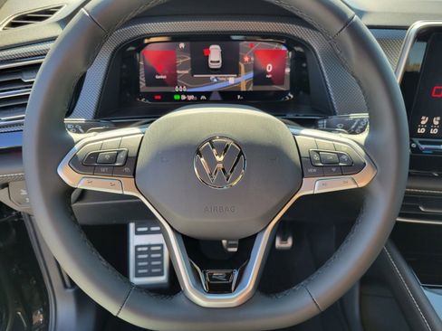 New 2026 Volkswagen Atlas Cross Sport SEL R-Line AWD/4WD image 11