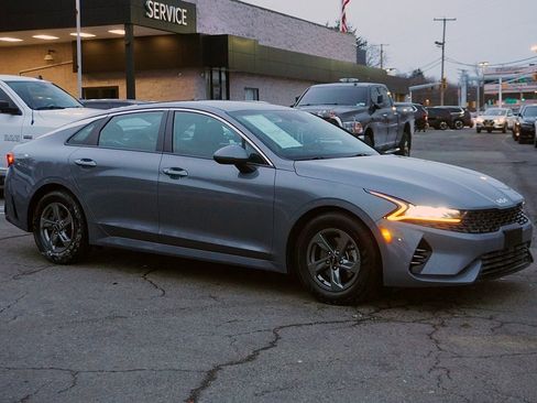 Used 2022 Kia K5 LXS image 49