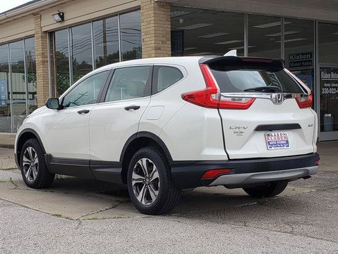 Used 2017 Honda CR-V LX image 3