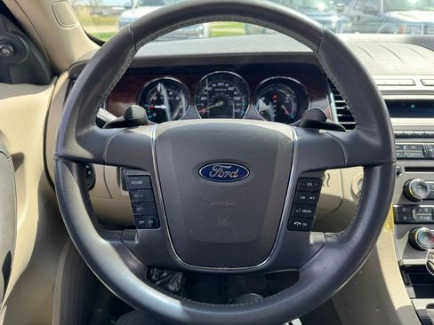 Used 2011 Ford Taurus SEL w/ 201A Rapid Spec Order Code AWD/4WD image 22