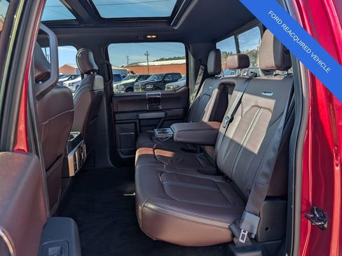 Used 2015 Ford F150 Platinum w/ Equipment Group 701A Luxury image 12