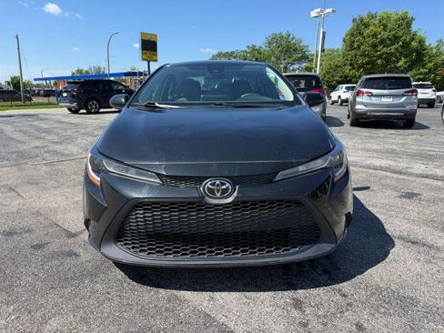 Used 2020 Toyota Corolla LE FWD image 8