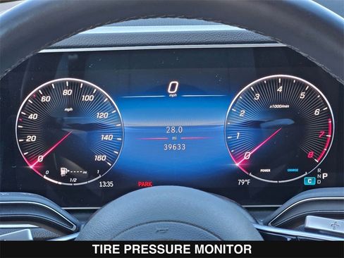 Used 2024 Mercedes-Benz GLE 350 4MATIC image 25