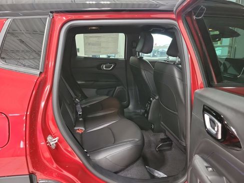 New 2026 Jeep Compass Limited AWD/4WD image 10