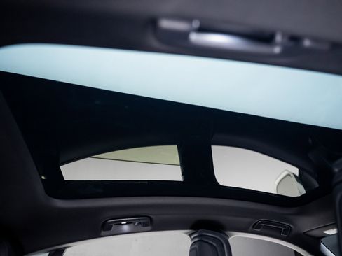 Used 2023 Porsche Taycan w/ Premium Package image 68