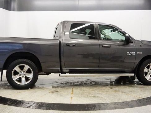 Used 2017 RAM 1500 Sport image 6