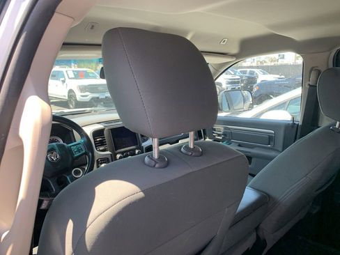 Used 2018 RAM 1500 Big Horn RWD image 19