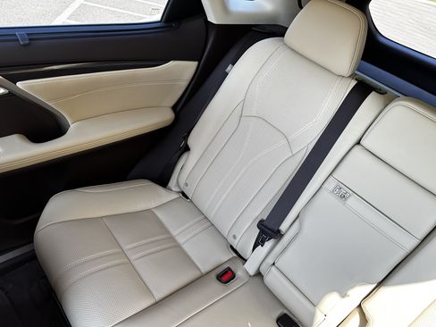 Used 2019 Lexus RX 450h AWD w/ Luxury Package image 12