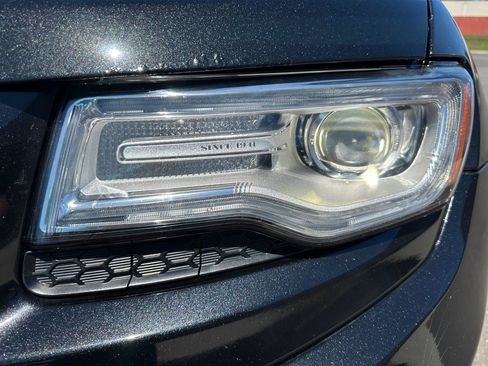 Used 2014 Jeep Grand Cherokee Summit AWD/4WD image 37