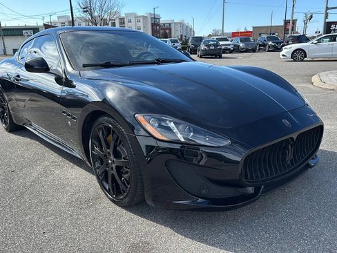 Used 2014 Maserati GranTurismo Sport image 27