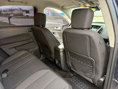 Used 2017 Chevrolet Equinox LT w/ Convenience Package FWD image 22