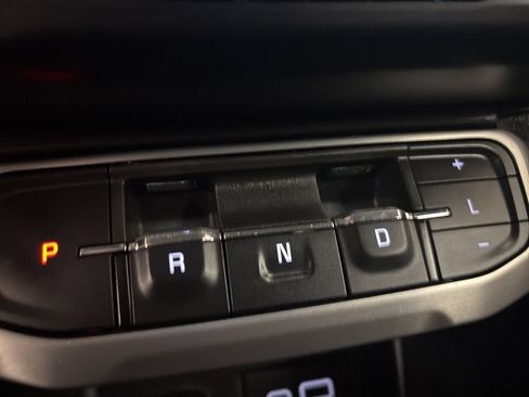 Used 2021 GMC Acadia SLE w/ Driver Convenience Package AWD/4WD image 25
